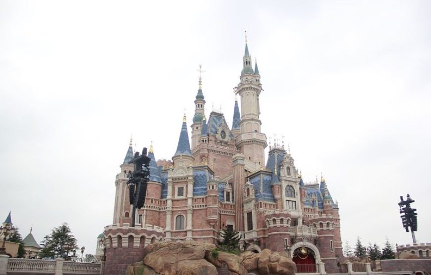 Shanghai Disneyland Tour – 4 days