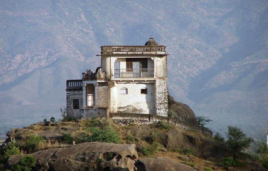 Mount Abu With Udaipur – 4 Days