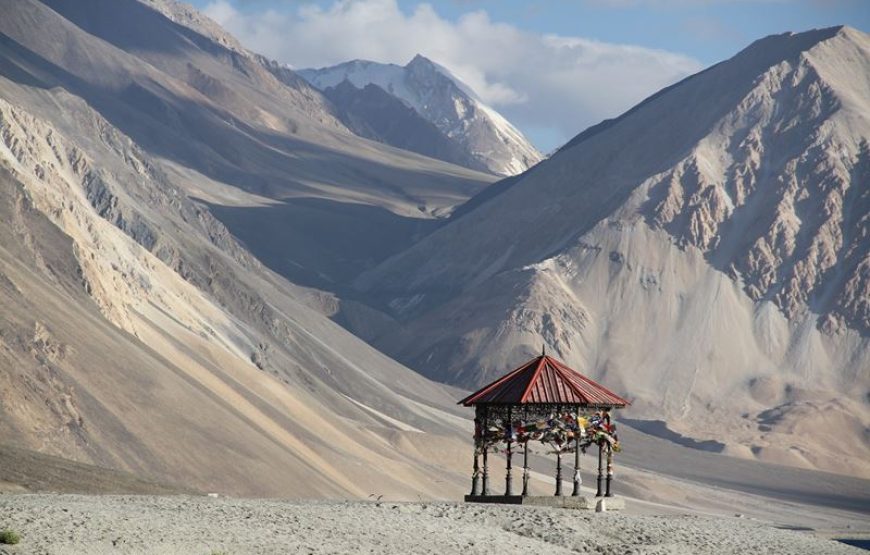 Journey To Ladakh Via Tsomoriri – 8 Days