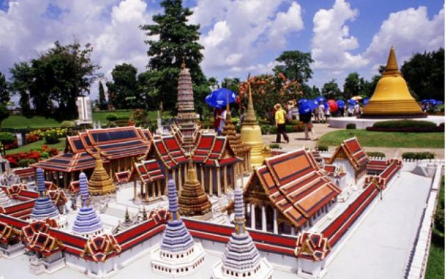 mini siam in pattaya