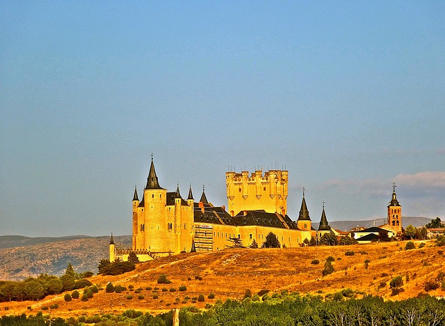 alcazar segovia spain