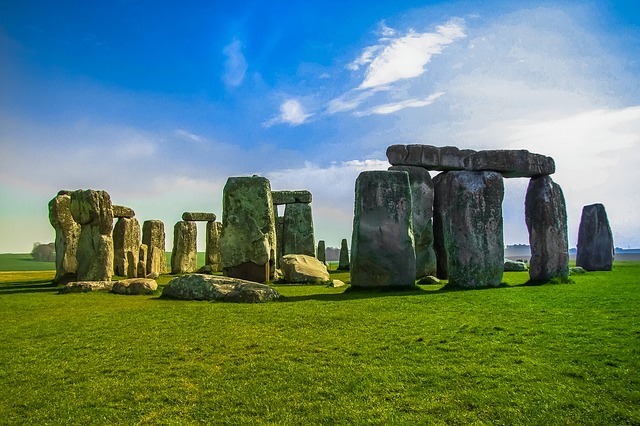 stonehenge and avebury england